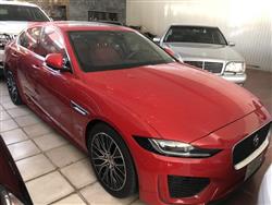 جاگوار XE